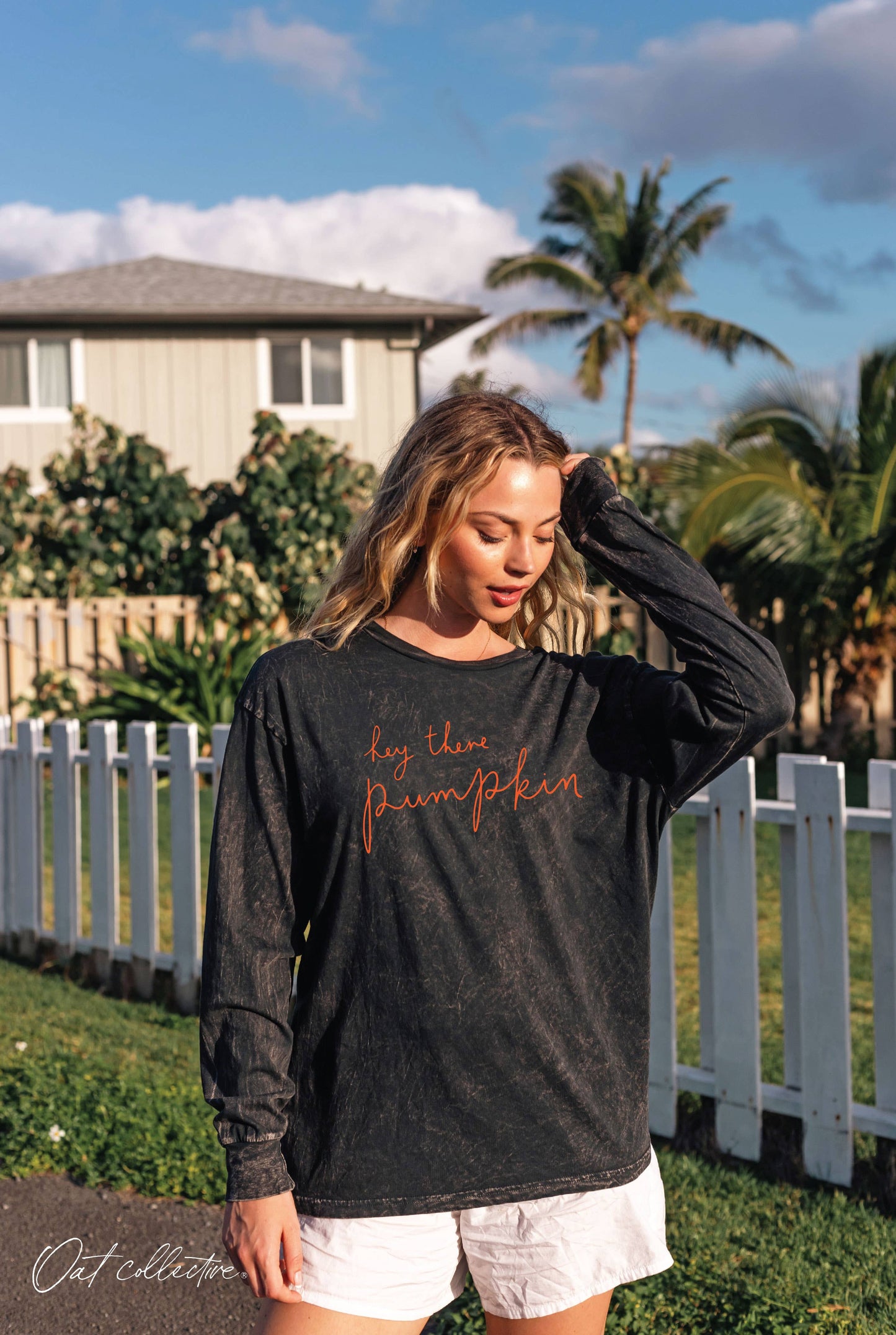 HEY THERE PUMPKIN Mineral Washed Long Sleeve Graphic
