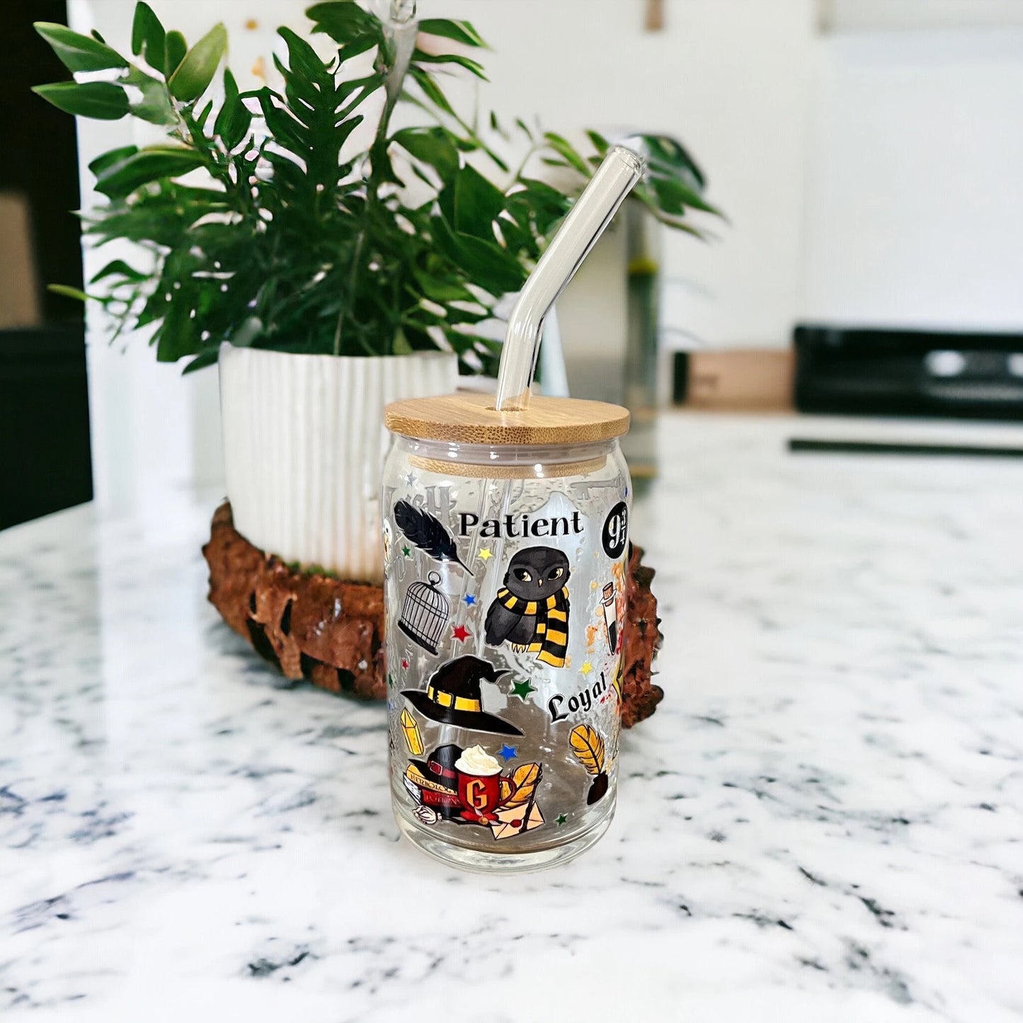 Harry Potter Crest Glass Cup