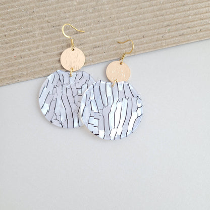 Zoey Earrings - Pearl Black Stripe