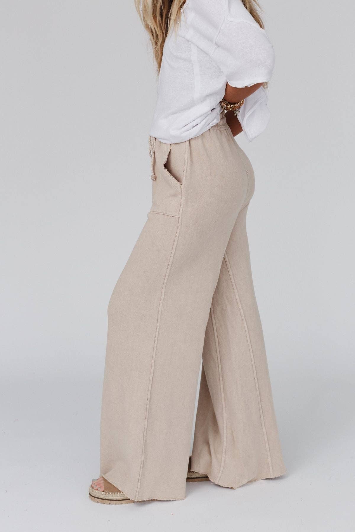 Relaxing Robin Wide Leg Pant - New Taupe