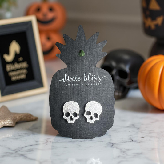 Gray Glitter Stud Skulls