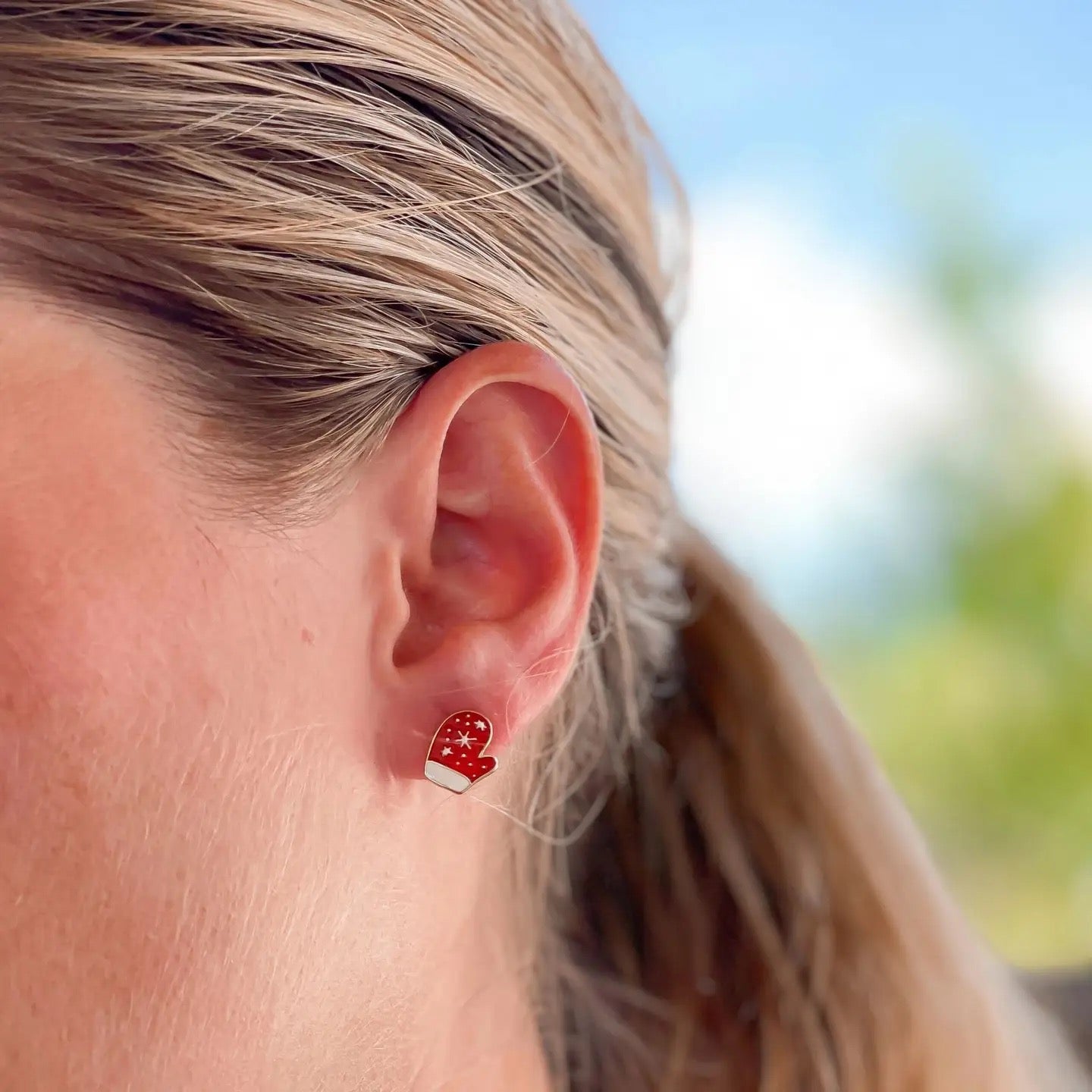 Snowflake Mittens Stud Earrings