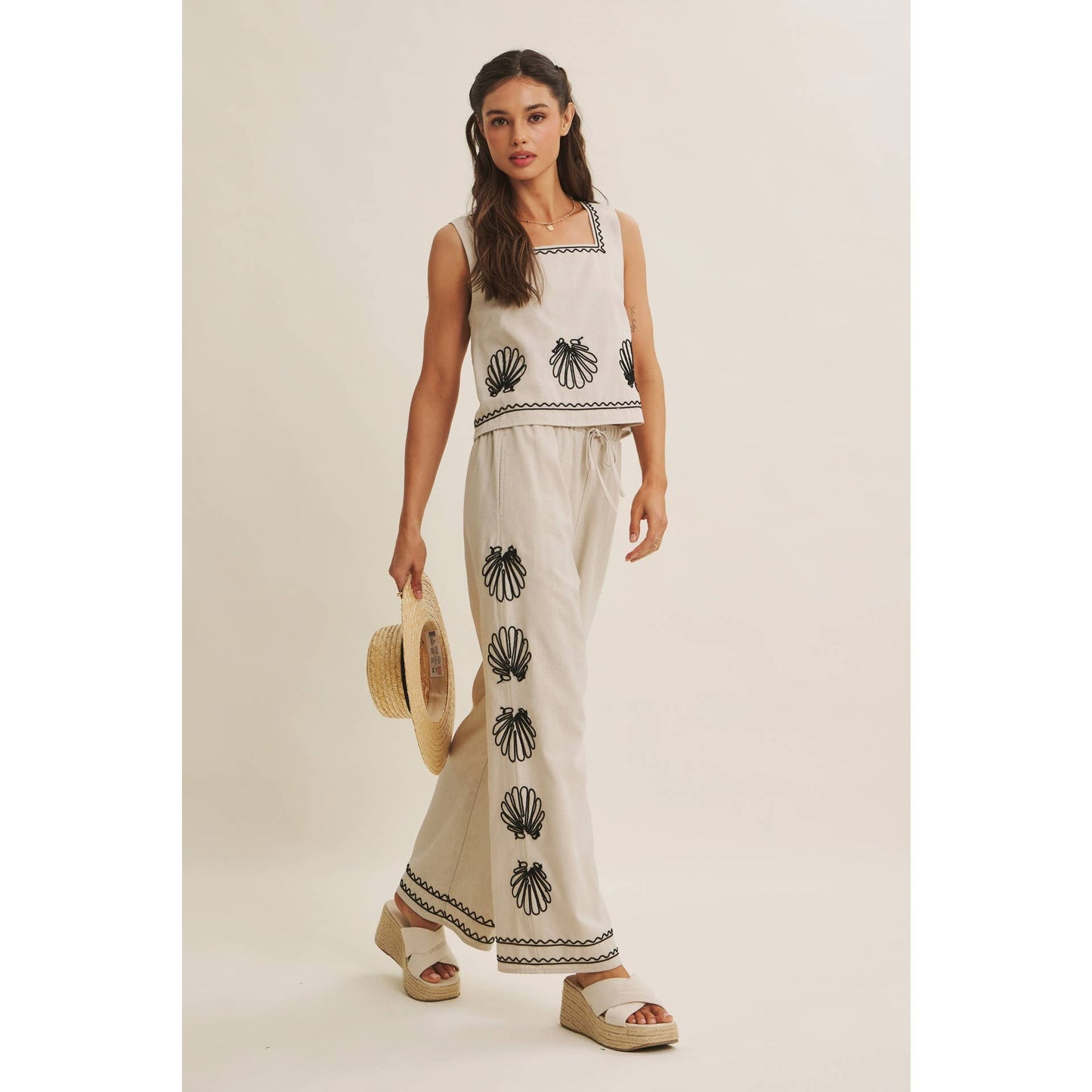 QUIET LUXURY COASTAL SEASHELL EMBROIDERED WIDE-LEG PANTS